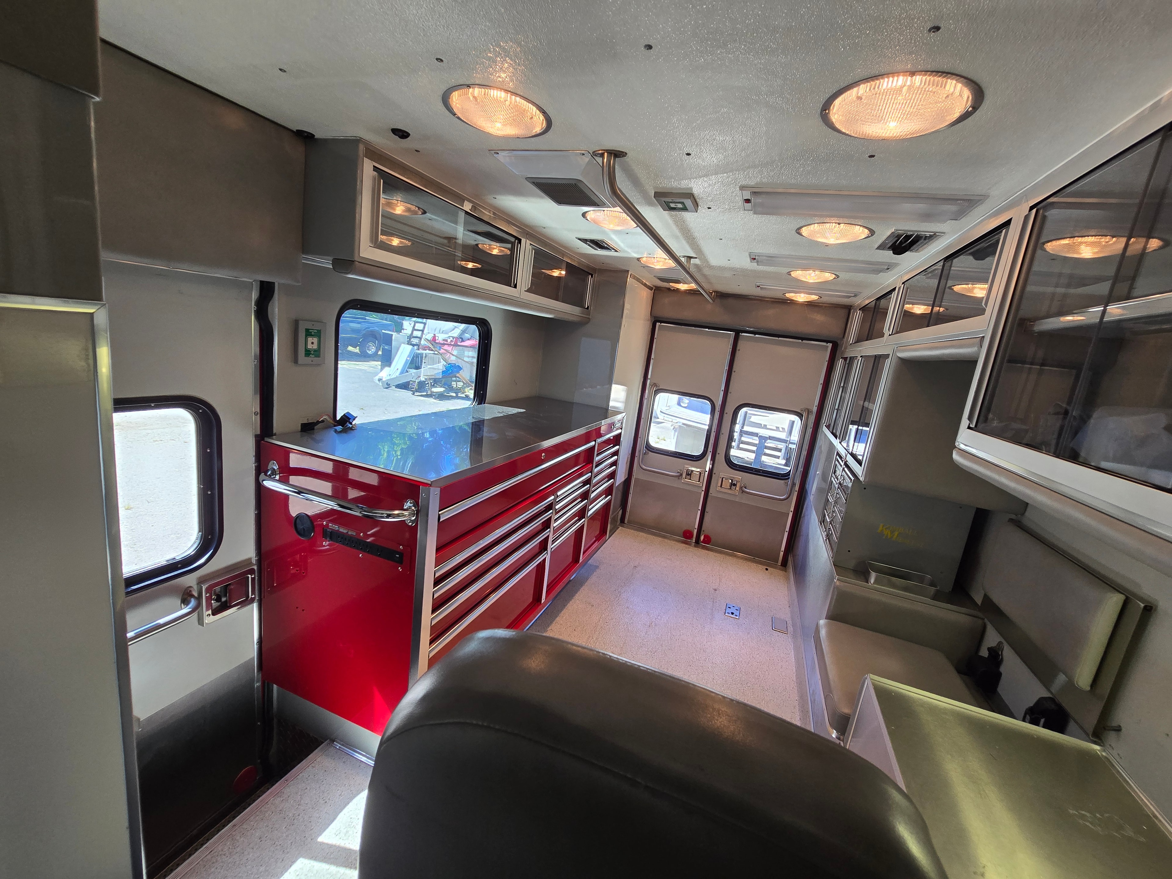 RV repair workspace detail